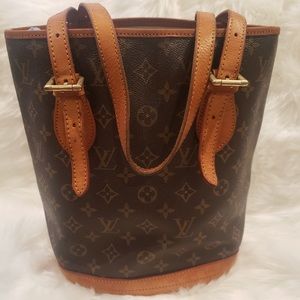 Vintage Preowned LV Monogram Bucket Tote